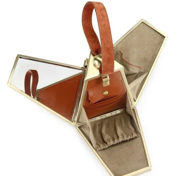 CULT GAIA
Trina Suede Wristlet bag - Picture 2 of 4